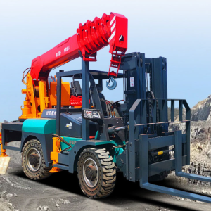 越野四驱叉车吊3吨5吨搬运吊重一体机液压伸缩吊臂四驱底 盘动力强